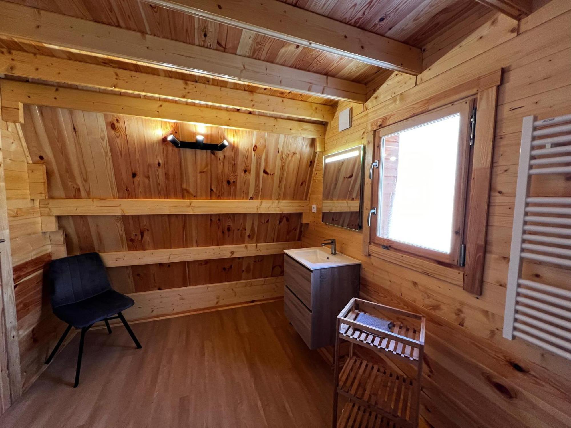 Tiny House Ardennes Villa Fromelennes Eksteriør billede